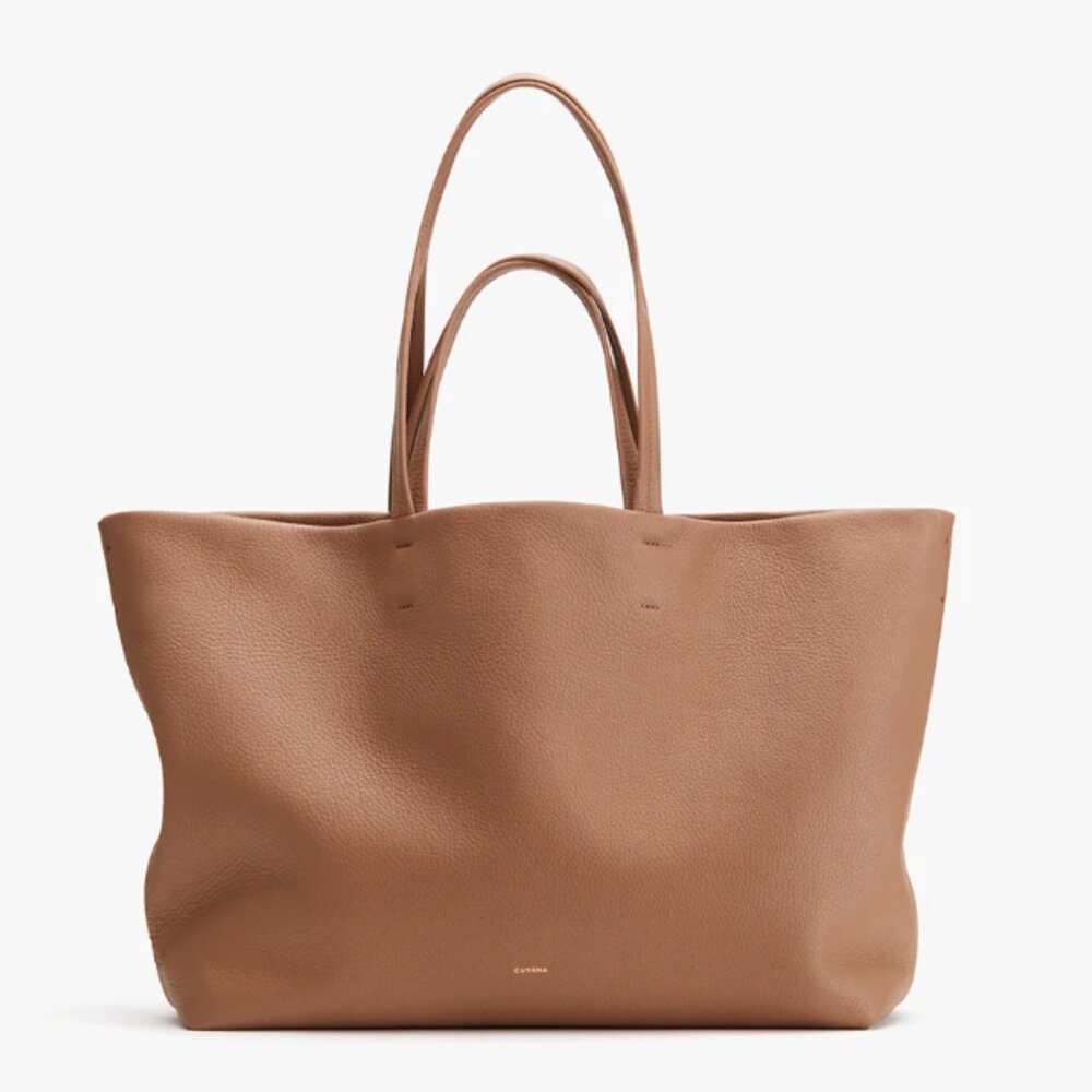 Cuyana Large Leather Tote in Tan